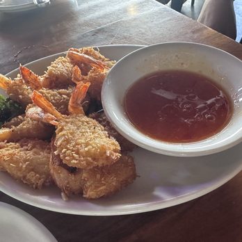 Restaurant 604 - Breakfast & Brunch Near Me - Honolulu, Hawaii