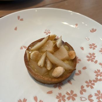 Knife Pleat - Apple Dessert - French Near Me - Costa Mesa, California Knife Pleat - Apple Dessert - French Near Me - Costa Mesa, California