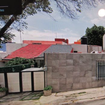 Jamyta Home Improvement - We served other country properties, after power wash in brick fence - Fences & Gates Near Me - Reno, Nevada Jamyta Home Improvement - We served other country properties, after power wash in brick fence - Fences & Gates Near Me - Reno, Nevada