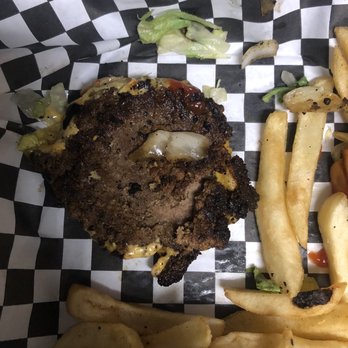 Da Shak Grill - This is the patty on a burger I ordered which is the size of a slider. - American Near Me - Byram, Mississippi