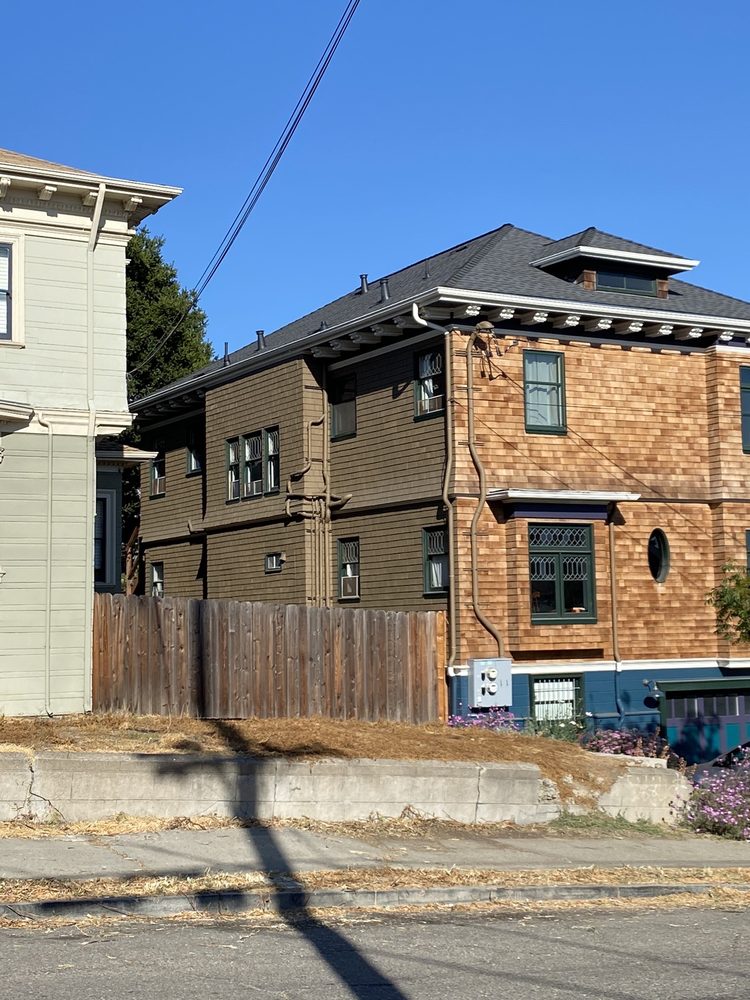 Slide of Nicholas Roofing