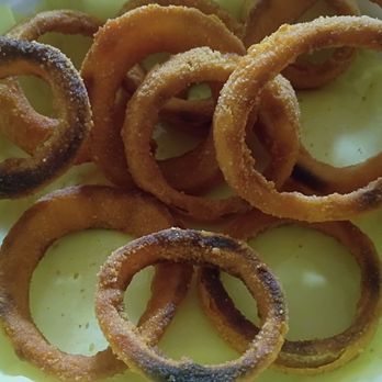 G&D Burgers  - They turned all the burnt ones upside down so that I couldn't tell it until I started tasting them and flipping them over. Dude really? - Burgers Near Me - La Puente, California