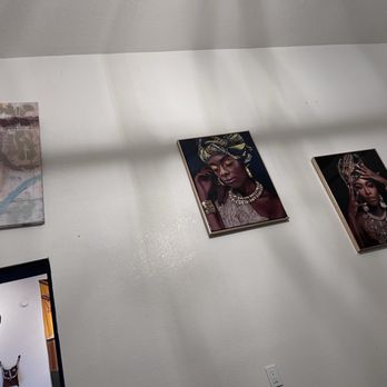 Admas - Decor inside - Ethiopian Near Me - Oakland, California