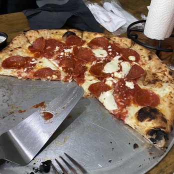 V Pizza - St Simons - Pizza Near Me - St. Simons, Georgia V Pizza - St Simons - Pizza Near Me - St. Simons, Georgia