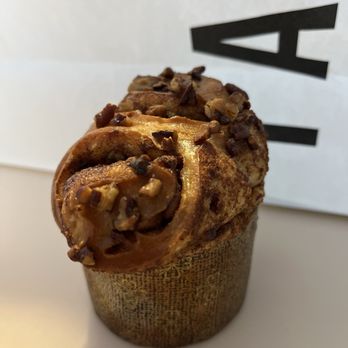 Tatte Bakery & Cafe | Wellesley - Pecan roll - Breakfast & Brunch Near Me - Wellesley, Massachusetts