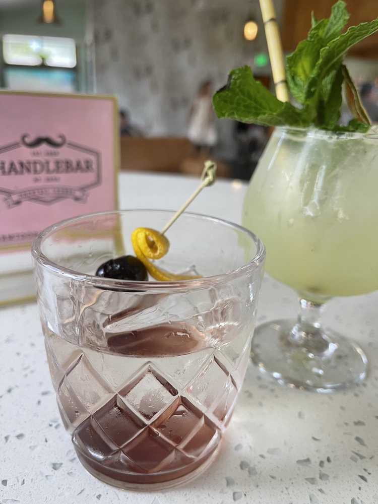 HANDLEBAR 70 Photos & 58 Reviews 100 E 4th Ave, Mount Dora, FL Yelp