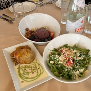Geoffrey's Malibu - watermelon salad, acai bowl - Seafood Near Me - Malibu, California