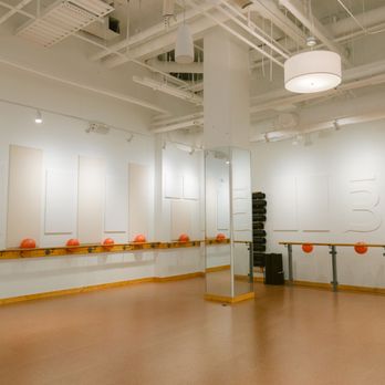 barre3 - Barre Classes Near Me - Nashville, Tennessee barre3 - Barre Classes Near Me - Nashville, Tennessee