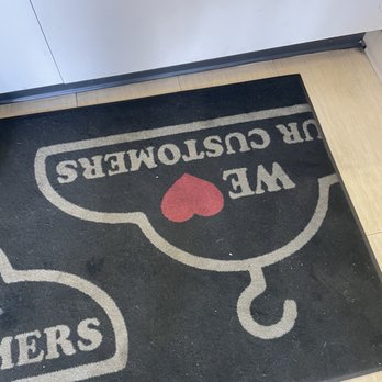 An's Hatmakers - drycleaning theme - Gelato Near Me - Del Mar, California An's Hatmakers - drycleaning theme - Gelato Near Me - Del Mar, California