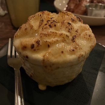 A10 Kitchen - Mac N Cheese - Cocktail Bars Near Me - New York, New York