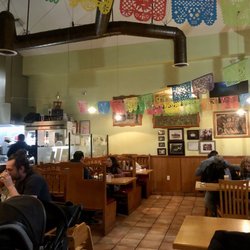 El Sombrero - Excellent Mexican food. Service was amazing! Nice job!