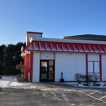 Pizzeria Scotty - Exterior (now red) - Pizza Near Me - West Allis, Wisconsin Pizzeria Scotty - Exterior (now red) - Pizza Near Me - West Allis, Wisconsin