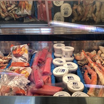 Pinders Seafood & Marketplace - Assorted crab available - Seafood Markets Near Me - Jupiter, Florida