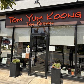 Tom Yum Koong Thai Kitchen - Thai Near Me - Hasbrouck Heights, New Jersey Tom Yum Koong Thai Kitchen - Thai Near Me - Hasbrouck Heights, New Jersey