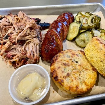 Smōk - Pork, sausage link, pickles, corn bread - Barbeque Near Me - Fort Collins, Colorado Smōk - Pork, sausage link, pickles, corn bread - Barbeque Near Me - Fort Collins, Colorado