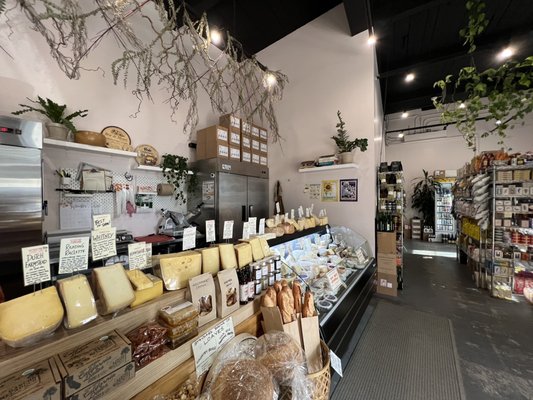 Sissle & Daughters Cheesemongers and Grocers (Cheese Shop of Portland) by null
