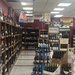 Geraghty's Discount Wines & Liquors - Nice size store