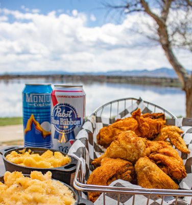 The Lake House Kitchen & Tavern by null