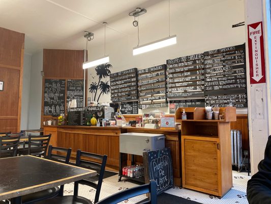 11 Degree North by null