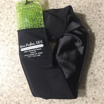 Hughes Gene DDS - The face wrap with 4 ice packs from Dr Hughes. He tells you when and how to apply but the sincerity in his voice meant a lot! - Oral Surgeons Near Me - Bakersfield, California Hughes Gene DDS - The face wrap with 4 ice packs from Dr Hughes. He tells you when and how to apply but the sincerity in his voice meant a lot! - Oral Surgeons Near Me - Bakersfield, California