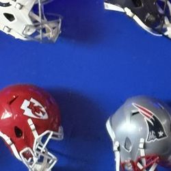 Boozers Sports Bar and Grill - Football Hemet decor
