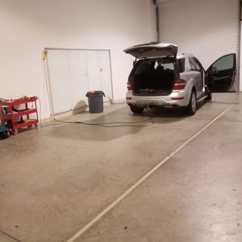 AAA Tint Stop - AAA Tint Stop Working area - Car Window Tinting Near Me - Sarasota, Florida