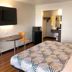 Motel 6 - Motel Paris TX Single