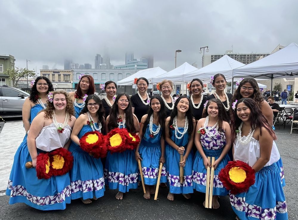 Leiali'inani Polynesian Dance Academy Logo