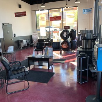 Big O Tires - The lobby with appropriate spacing... - Tires Near Me - Bermuda Dunes, California