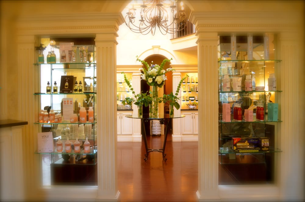 Andrew Michaels Spa & Salon Image