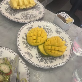 Orange Blossom - Pineapple Quarter Whole Chopped Mango - Breakfast & Brunch Near Me - Miami Beach, Florida Orange Blossom - Pineapple Quarter Whole Chopped Mango - Breakfast & Brunch Near Me - Miami Beach, Florida