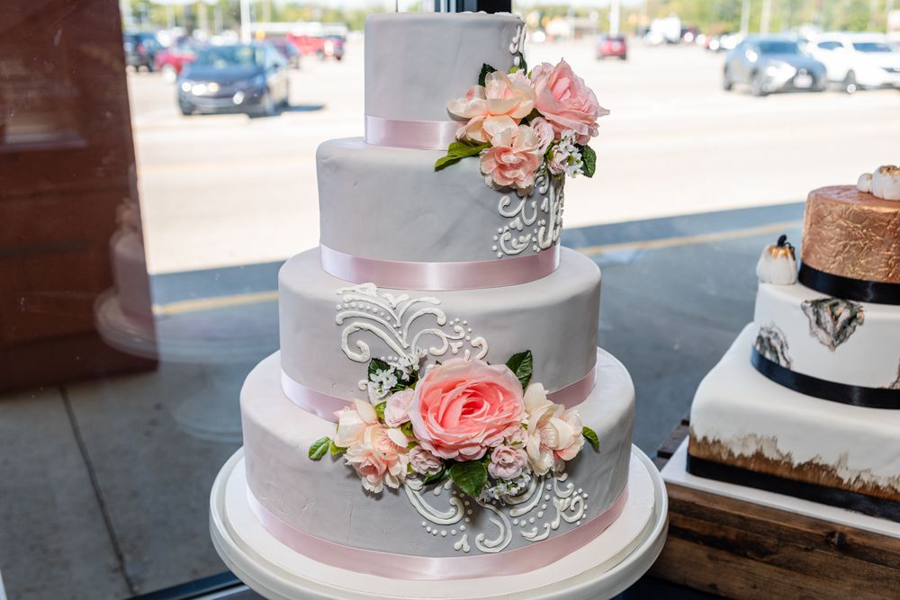 THE CAKERY 71 Photos & 53 Reviews 140 Woodman Dr, Dayton, Ohio