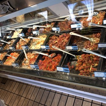Fresh Catch - Poke bar - Hawaiian Near Me - Honolulu, Hawaii