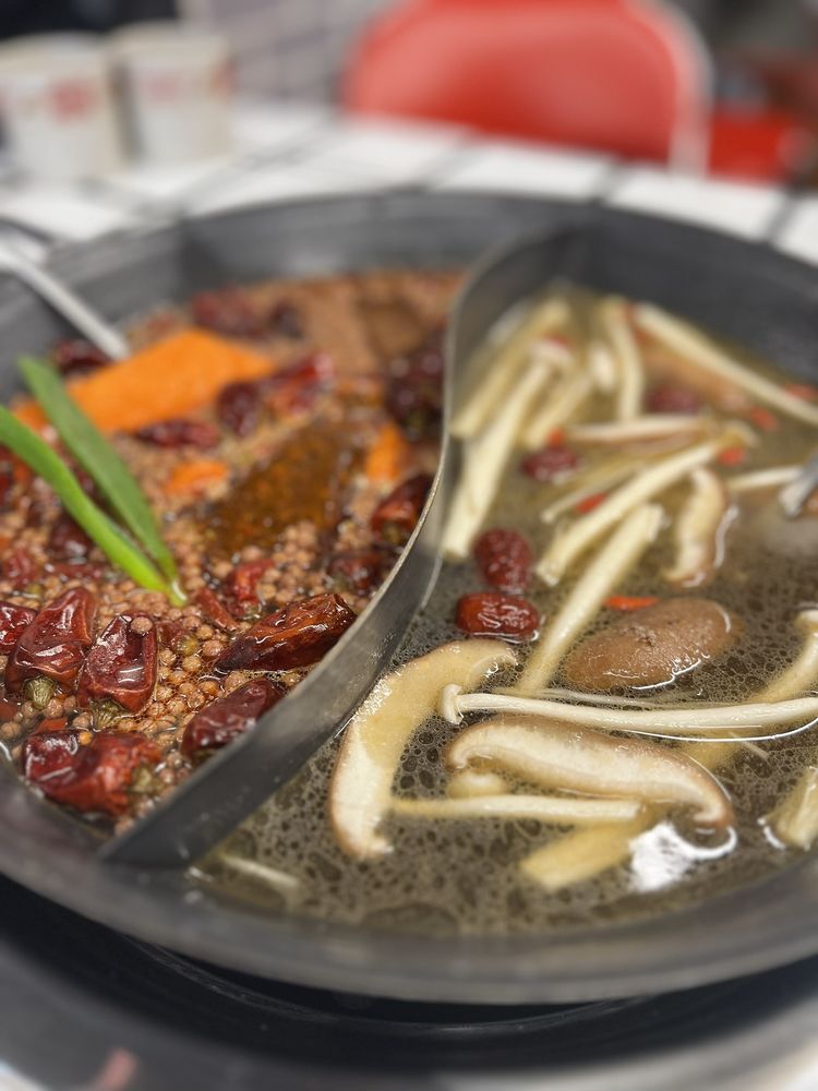 HAPPINESS HOT POT Updated August 2024 326 Photos & 83 Reviews