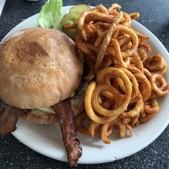 Chubby's Diner - Bacon American cheeseburger and seasoned fries - Breakfast & Brunch Near Me - Roseville, California Chubby's Diner - Bacon American cheeseburger and seasoned fries - Breakfast & Brunch Near Me - Roseville, California