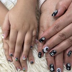 Lavish Nail Studio
