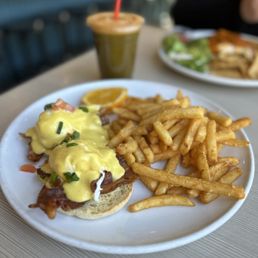Eggs Benedict Eggs Benedict