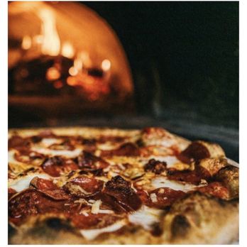 Rustica Pizza Vino - Pizza Near Me - Orillia, Ontario