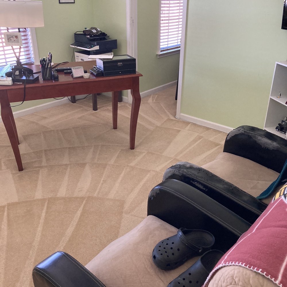 Busy B Carpet Cleaning - Office space, looks out of this world good - Carpet Cleaning Near Me - Maryville, Missouri Busy B Carpet Cleaning - Office space, looks out of this world good - Carpet Cleaning Near Me - Maryville, Missouri