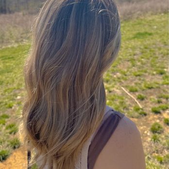 Studio One Twenty - Stylist- Angie Larsen - Hair Salons Near Me - Franklin, Tennessee Studio One Twenty - Stylist- Angie Larsen - Hair Salons Near Me - Franklin, Tennessee