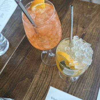 Rosalia Pizza Linden Hills - Aperitivo Spritz (left) and Clementina (right) - Pizza Near Me - Minneapolis, Minnesota Rosalia Pizza Linden Hills - Aperitivo Spritz (left) and Clementina (right) - Pizza Near Me - Minneapolis, Minnesota