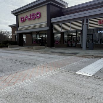 Daiso - Cards & Stationery Near Me - Willowbrook, Illinois