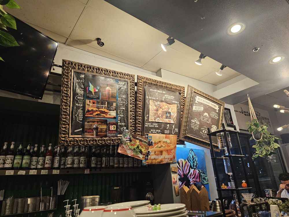 MadHouse Coffee - Photo 2