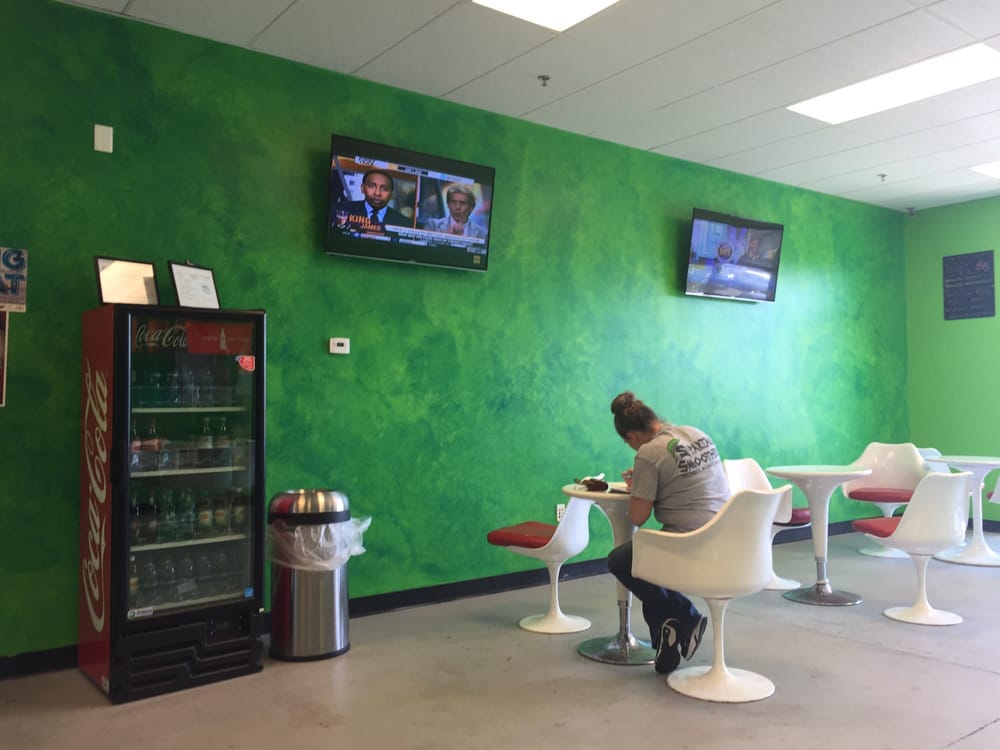 Spartan Smoothies Logo