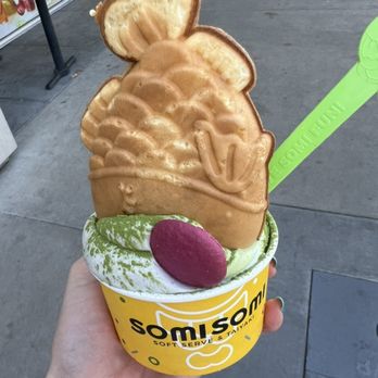 Somisomi - Upside down ahboong - Ice Cream & Frozen Yogurt Near Me - Los Angeles, California Somisomi - Upside down ahboong - Ice Cream & Frozen Yogurt Near Me - Los Angeles, California