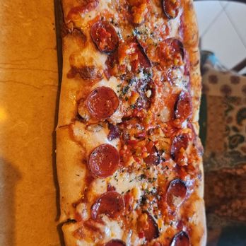 The Cheesecake Factory - Flatbread Pizza - Desserts Near Me - Syracuse, New York The Cheesecake Factory - Flatbread Pizza - Desserts Near Me - Syracuse, New York