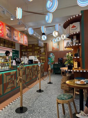 Tiong Bahru Bakery by null
