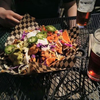 Gil's - Beer, Wine & Spirits Near Me - Ashland, Oregon