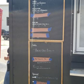 K&L’S BBQ - 2 hours and 20 minutes into their day and half the meats are gone 06/26 prices - Barbeque Near Me - Milwaukee, Wisconsin