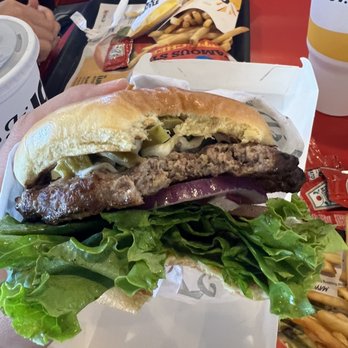Carl's Jr - Jalapeo Angus Burger - Fast Food Near Me - Cedar Park, Texas